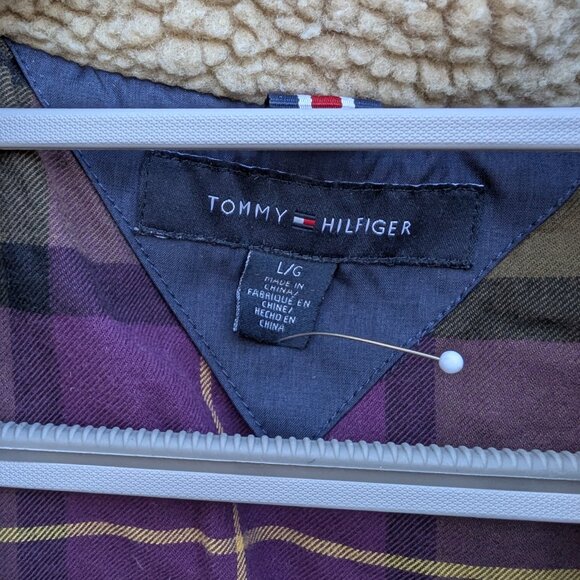 Tommy Hilfiger Puffer Vest - Picture 3 of 4